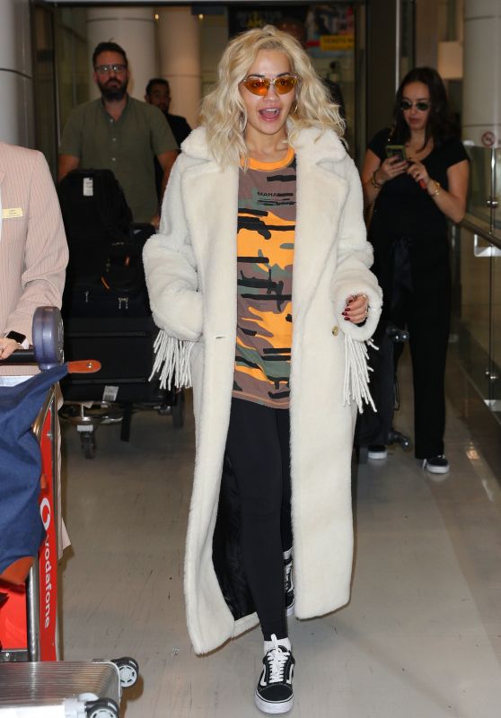 Rita Ora Travel Style 11/26/2018 • CelebMafia