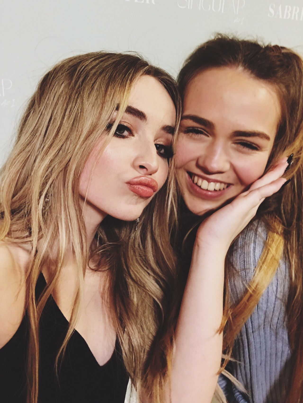 Sabrina Carpenter - Personal Pics 11/19/2018 • CelebMafia