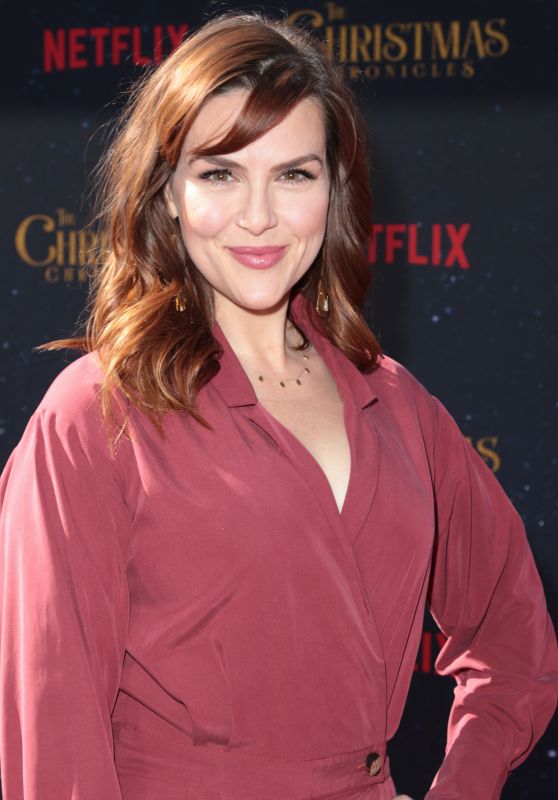 Sara Rue – “The Christmas Chronicles” Premiere in LA