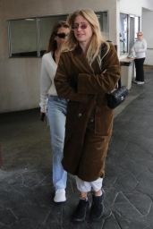 Sofia Richie - Shopping in Beverly Hills 11/28/2018