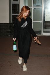 Stacey Dooley - Arriving at The Big Blue Hotel in Blackpool 11/15/2018