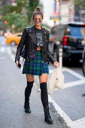 Taylor Hill Style and Fashion 10/31/2018