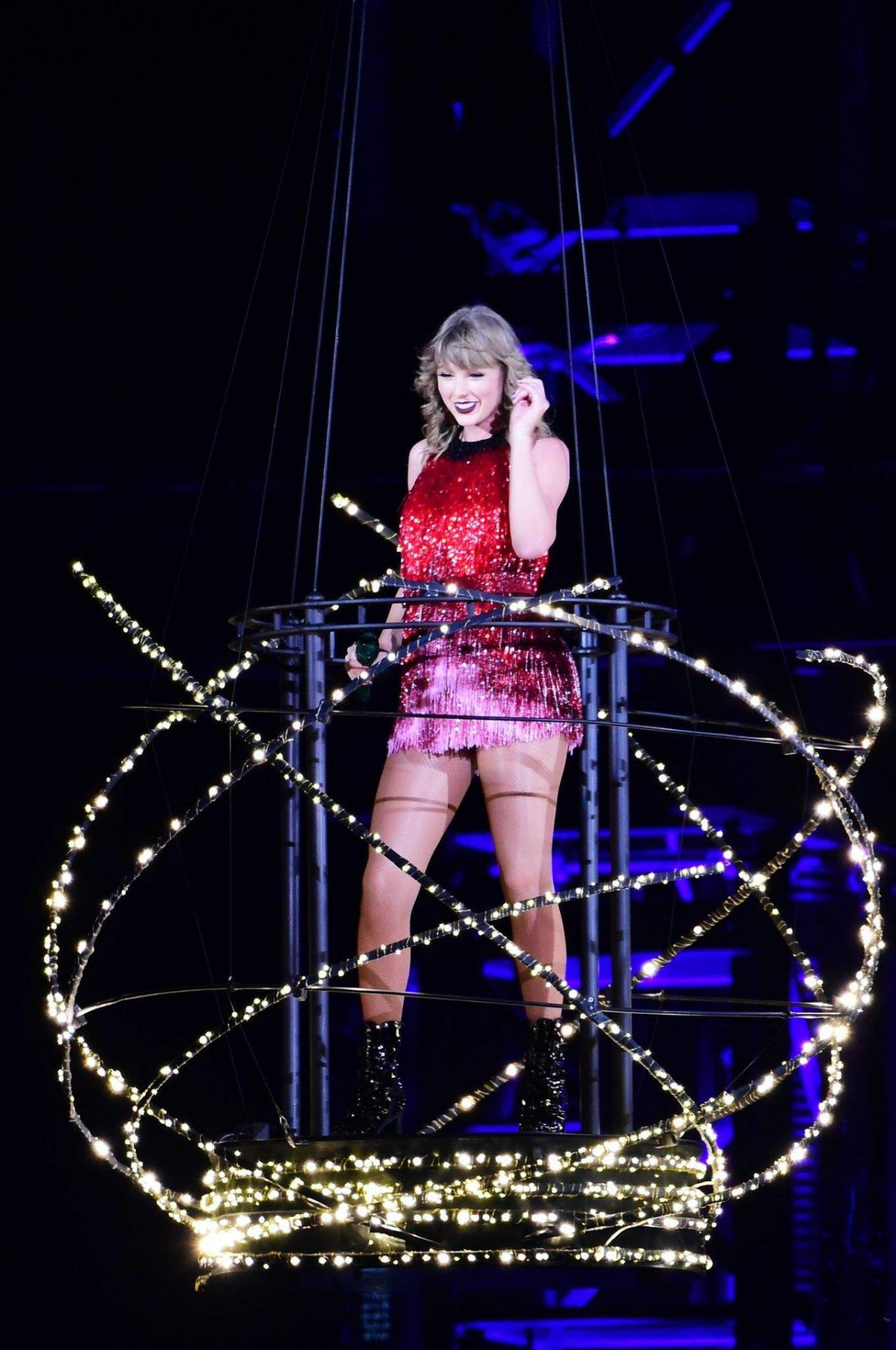 Taylor Swift Performs at Reputation Stadium Tour in Tokyo • CelebMafia