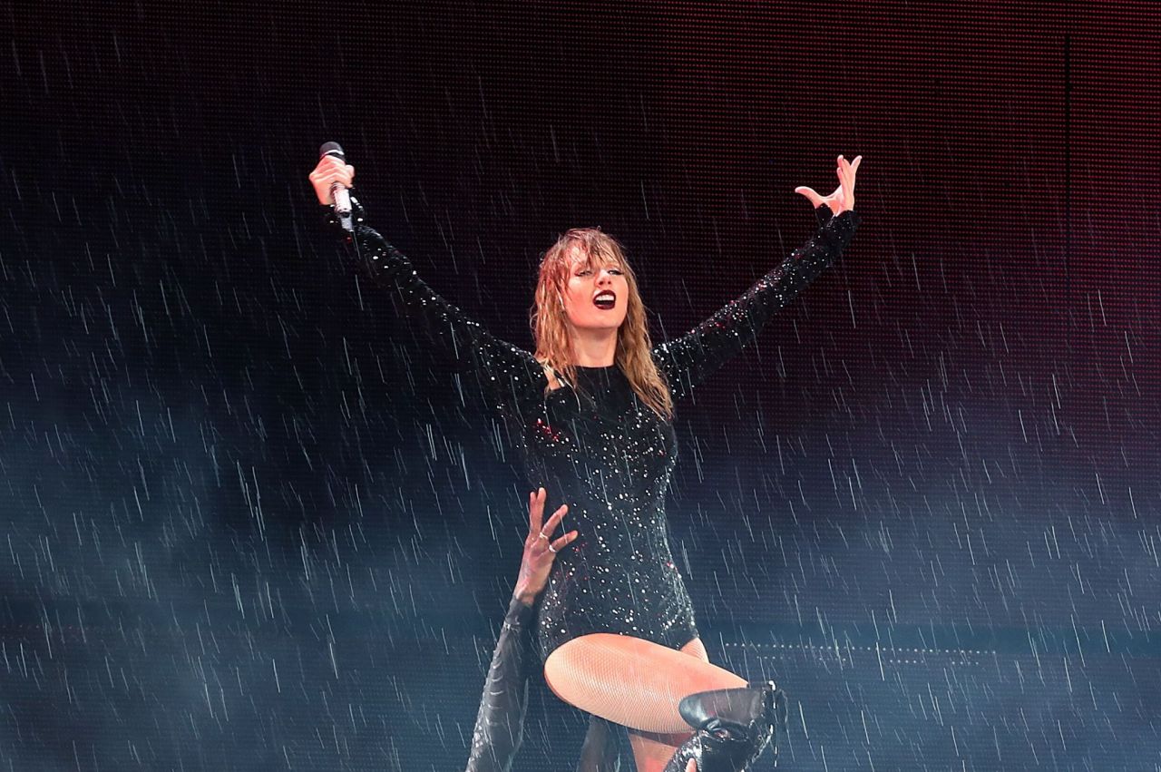 Taylor Swift Performs During Reputation Stadium Tour In Sydney 