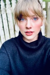 Taylor Swift - Personal Pics 11/02/2018