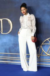 Vick Hope – “Fantastic Beasts: The Crimes of Grindelwald” Premiere in London