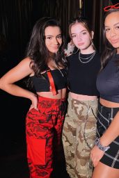 Alexis Jayde Burnett - Personal Pics 12/16/2018