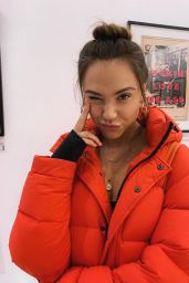 Alexis Ren - Personal Pics 12/03/2018 • CelebMafia