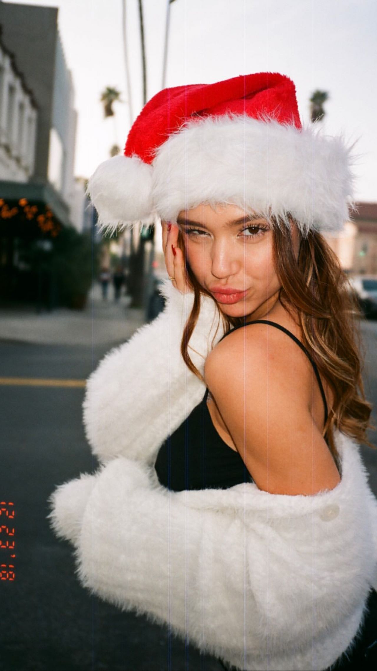Alexis Ren Style Clothes Outfits And Fashion• Page 18 Of 27 • Celebmafia
