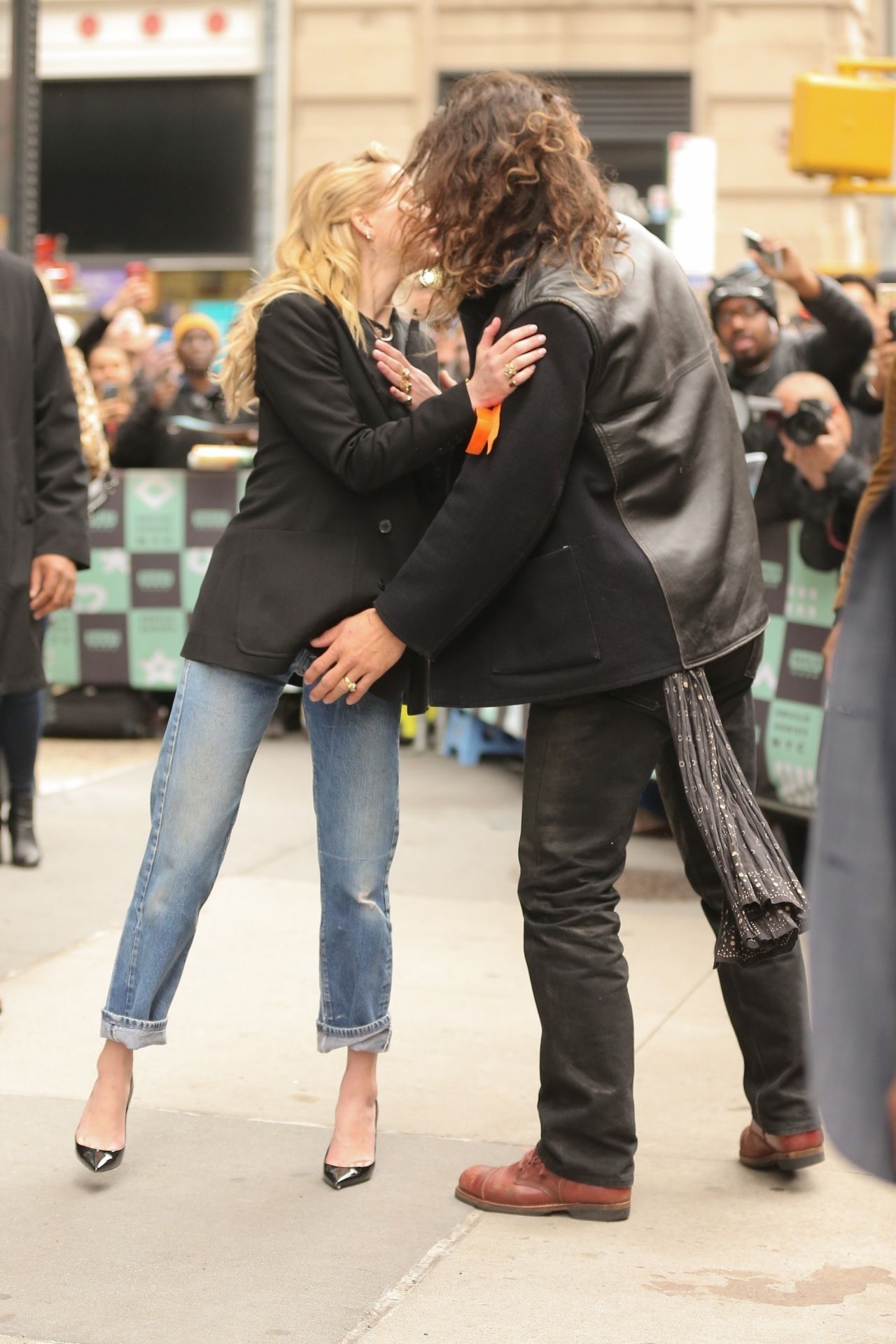 Amber Heard and Jason Momoa – Outside the BUILD Series Studio in New York 12/03/2018