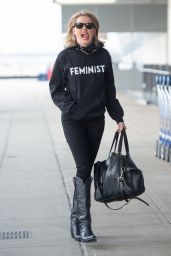 Amber Heard in Travel Outfit 12/09/2018