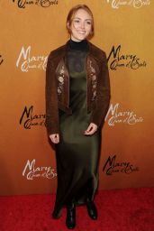 AnnaSophia Robb – “Mary Queen of Scots” Premiere in NY