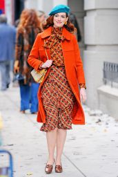 Anne Hathaway - "Modern Love" Set in New York City 12/03/2018