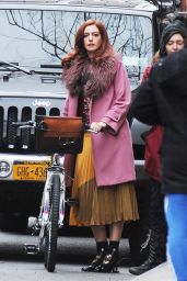 Anne Hathaway - Rides a Bicycle on the Set of "Modern Love" in NYC 11/30/2018