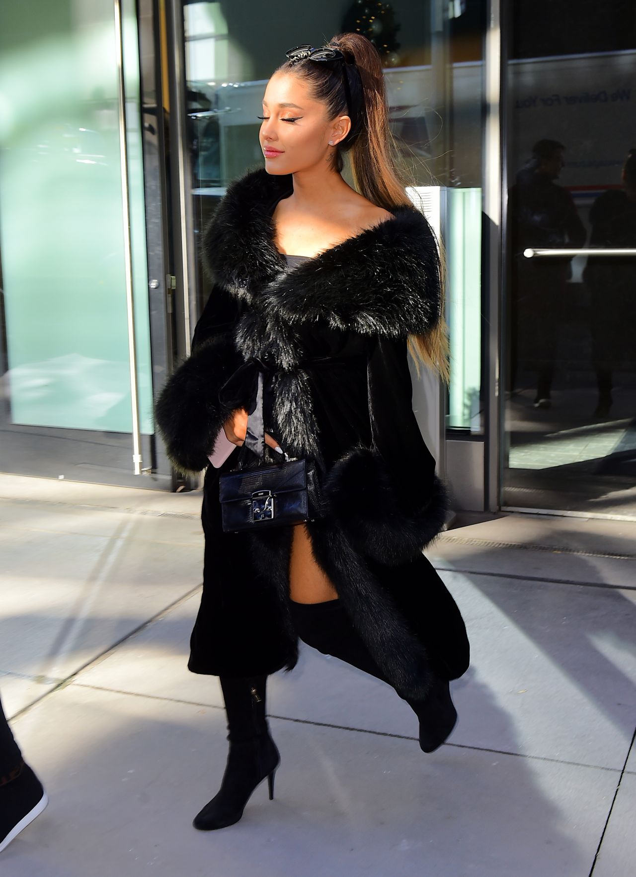 Ariana Grande New York City August 17, 2018 – Star Style