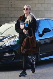 Ashlee Simpson -Heading to the Gym in Studio City 12/28/2018
