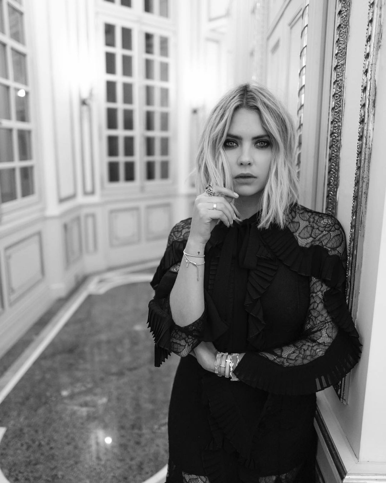 Ashley Benson - Personal Pics 12/10/2018 • CelebMafia