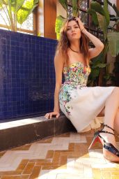 Blanca Blanco – Posing for pictures in floral dress