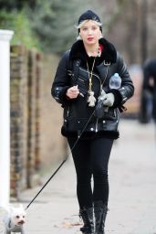 Daisy Lowe - Walking Her Dog in London 12/11/2018