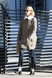 Emma Roberts Cute Fashion Style 12/29/2018