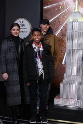 Hailee Steinfeld - Personal Pics and Videos 12/21/2018