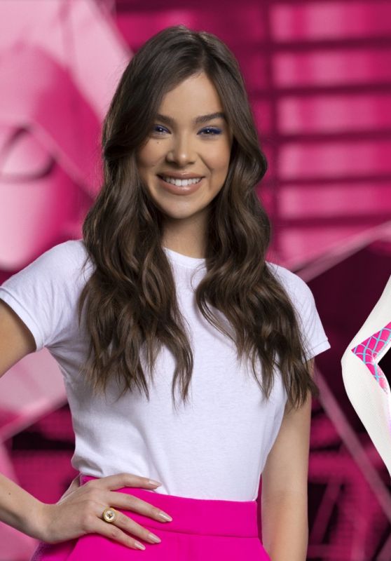 Hailee Steinfeld - Spider-Man: Into the Spider-Verse Promotional Material 2018