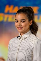 Hailee Steinfeld - "The Today Show" in New York City 12/18/2018