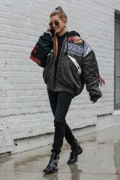 Hailey Baldwin Urban Street Style 12/06/2018