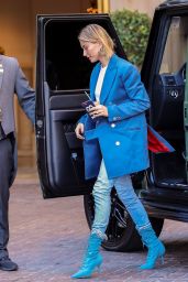 Hailey Rhode Bieber Street Fashion 12/19/2018