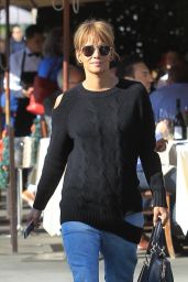 Halle Berry in Casual outfit - Beverly Hills 12/21/2018