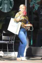 Hilary Duff Casual Style 12/20/2018