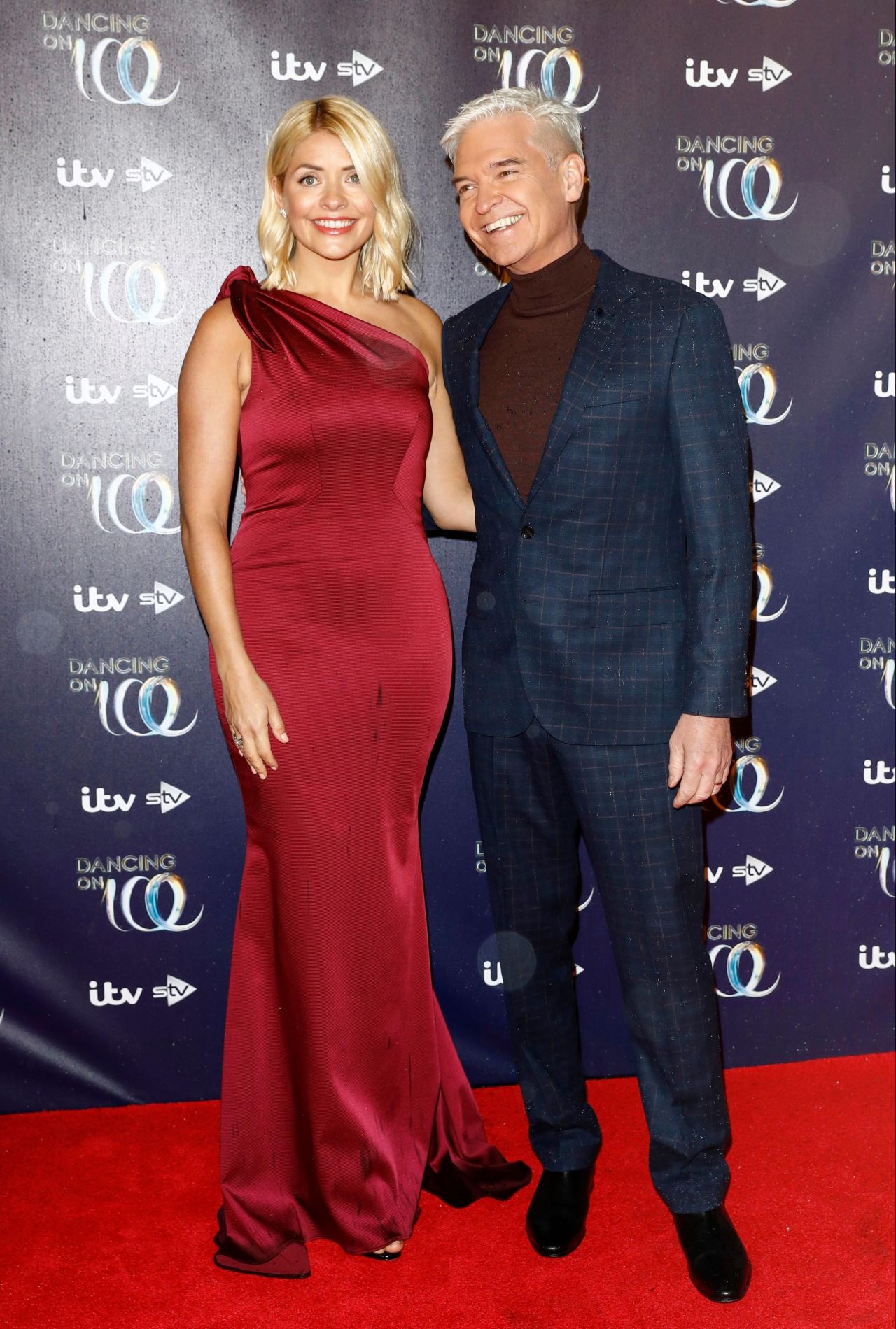Holly Willoughby - Dancing On Ice Launch Event in London 12/18/2018