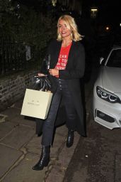 Holly Willoughby – Piers Morgan’s Christmas Party in London