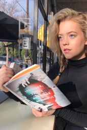 Jade Pettyjohn - Personal Pics 12/06/2018