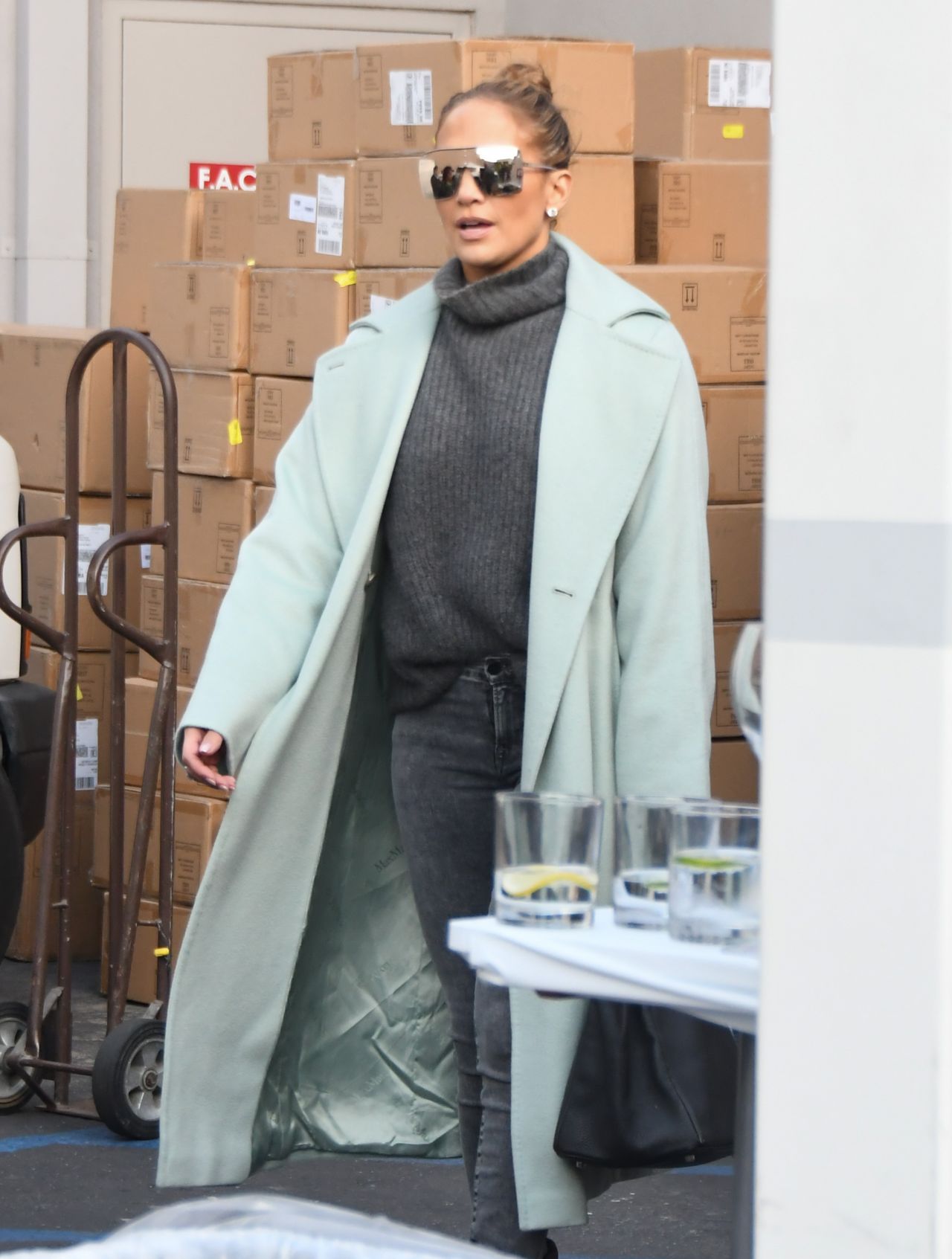 Jennifer Lopez Street Style 12/22/2018 • CelebMafia