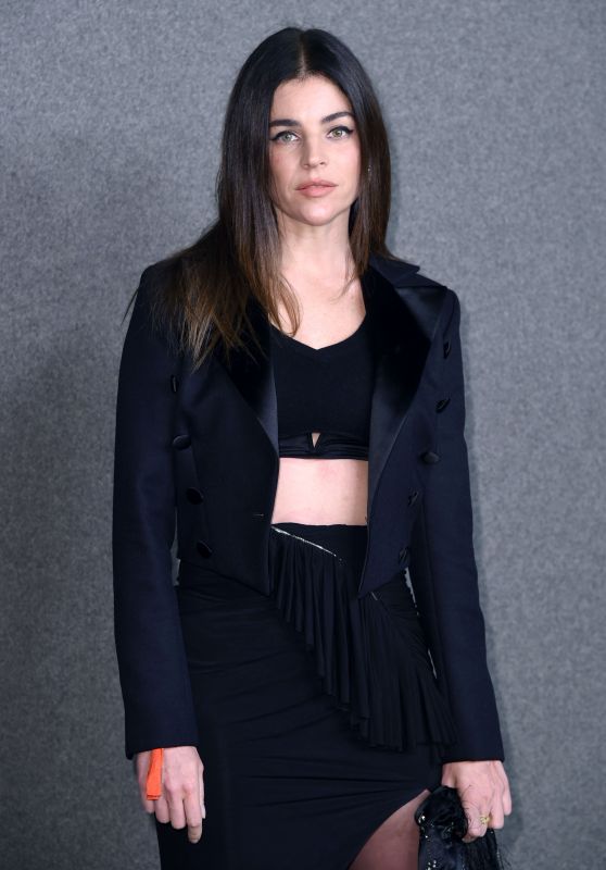 Julia Restoin Roitfeld – Chanel Metiers d’Art Show in New York 12/04/2018