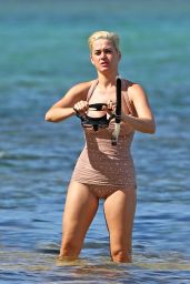 Katy Perry in Swimsuit 12/24/2018