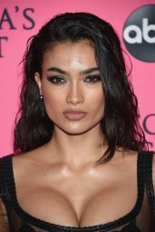 Kelly Gale – 2018 Victoria’s Secret Viewing Party in NYC