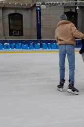 Kendall Jenner - Ice Skating in Philadelphia 12/03/2018