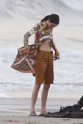 Kendall Jenner - Photoshoot on the Beach in Malibu 12/15/2018