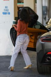 Kourtney Kardashian in Ripped Jeans 11/30/2018