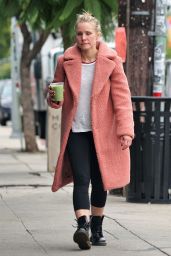 Kristen Bell Street Style 12/05/2018