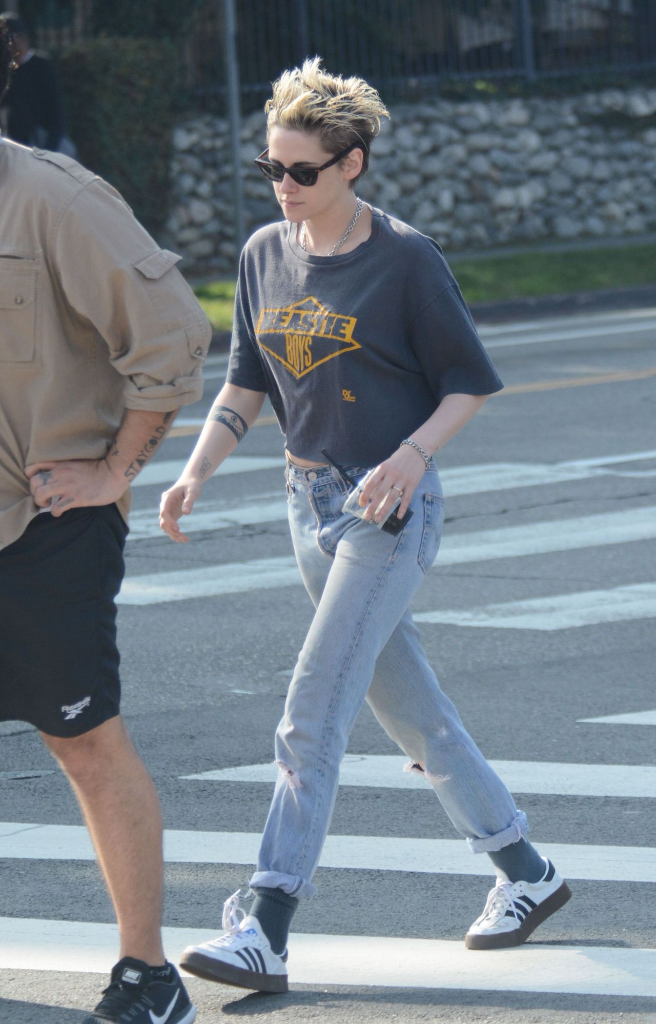 Kristen Stewart and New Girlfriend Sara Dinkin in Los Feliz 12/24/2018