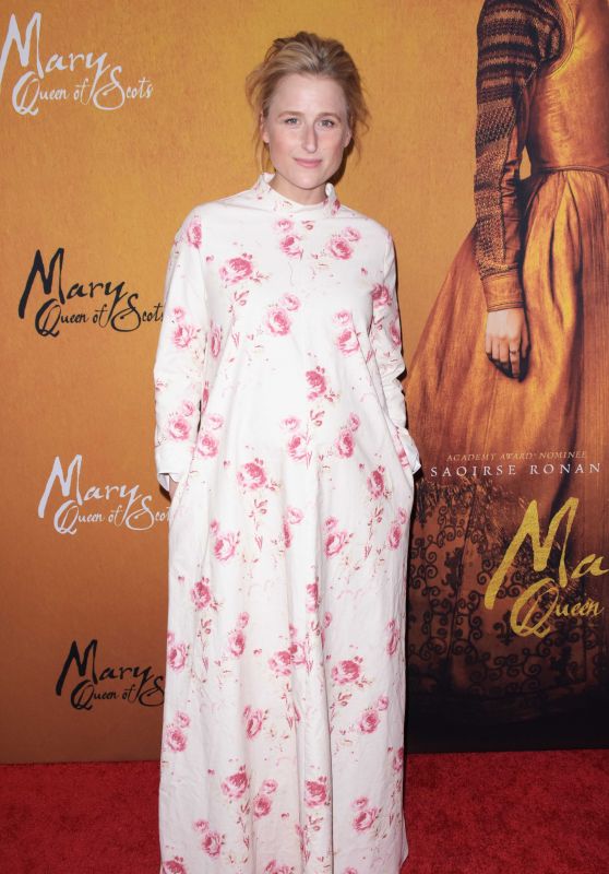 Mamie Gummer – “Mary Queen of Scots” Premiere in NY