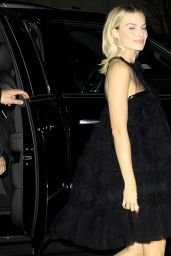 Margot Robbie - Arrives at Chanel Metiers d