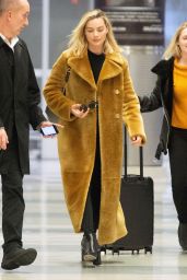 Margot Robbie - JFK Airport in NYC 12/2/2018