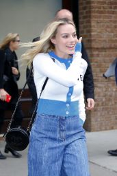 Margot Robbie - Leaving Her Hotel in NYC 12/02/2018