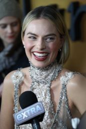 Margot Robbie - "Mary Queen of Scots" Premiere in NY