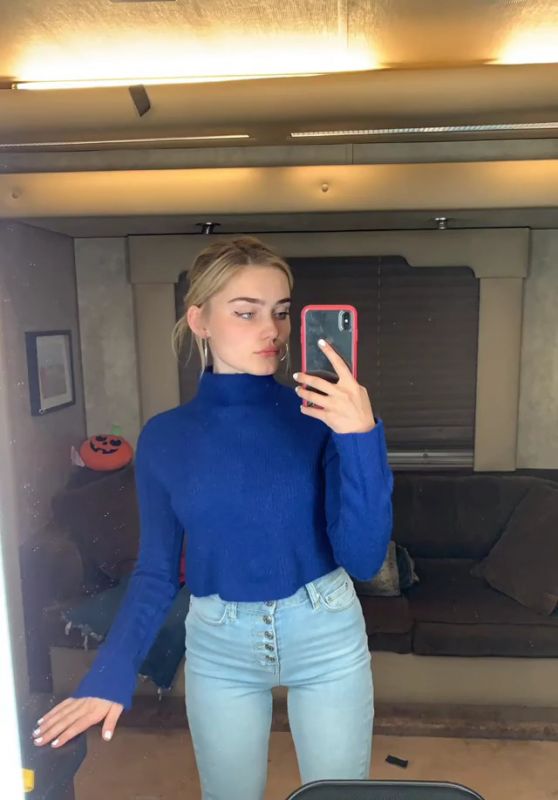 Meg Donnelly - Personal Pic 12/06/2018