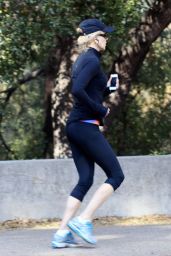 Nicole Kidman - Jogging in LA 12/12/2018